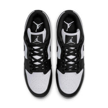 Jordan 1 Retro MCS Low Cleats