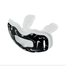 Nike Alpha Lip Protector Mouthguard OSFM White/Black/Grey