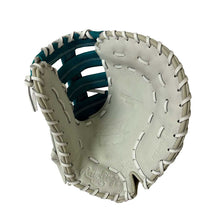 Rawlings Shut Out Softball RSOFBM12W White/Teal 12"-RHT