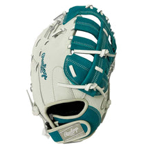 Rawlings Shut Out Softball RSOFBM12W White/Teal 12"-RHT