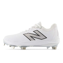 New Balance SMFUESv4 Womens Metal Cleats