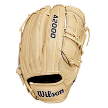 Wilson A2000 Classic B2 12" Blonde Left Hand Throw (wear on right hand)