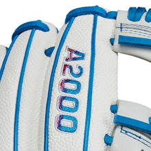 Wilson A2000 H12SS Love the Moment ™ Autism Speaks 12" RHT Fastpitch Glove