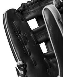 Wilson A1000 1750 Black/Grey/White 12.5"