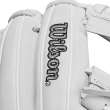 Wilson A1000 Fastpitch H12 White/Grey/Black 12"-RHT