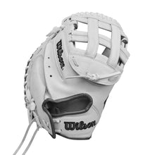 Wilson A1000 Fastpitch CM33 White/Black 33"-RHT