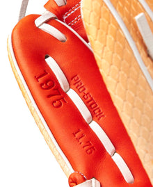 Wilson A2000 June 2025 GOTM 1975 SS 11.75"-RHT