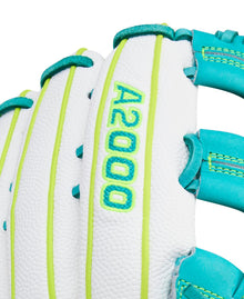 Wilson A2000 Fastpitch Spring 2026 FP50 White/Teal 12.25"
