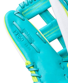 Wilson A2000 Fastpitch Spring 2026 FP50 White/Teal 12.25"