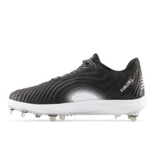 New Balance Fuel Cell L4040v7 Low Metal Cleat