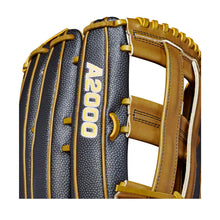 Wilson A2000 A2000 SP14SS 14" Slowpitch Glove