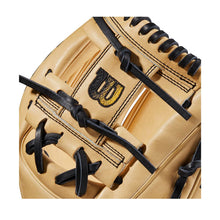 Wilson A2000 1786 Blonde/Black 11.5"-RHT
