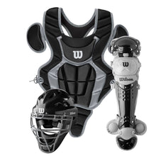 Wilson C200 Catcher's Gear Kits Youth Black