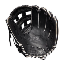 Wilson A700 Fastpitch Black/White 12"