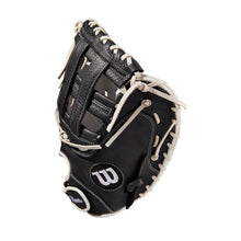 Wilson A700 Fastpitch CM33 Black/White 33" -RHT