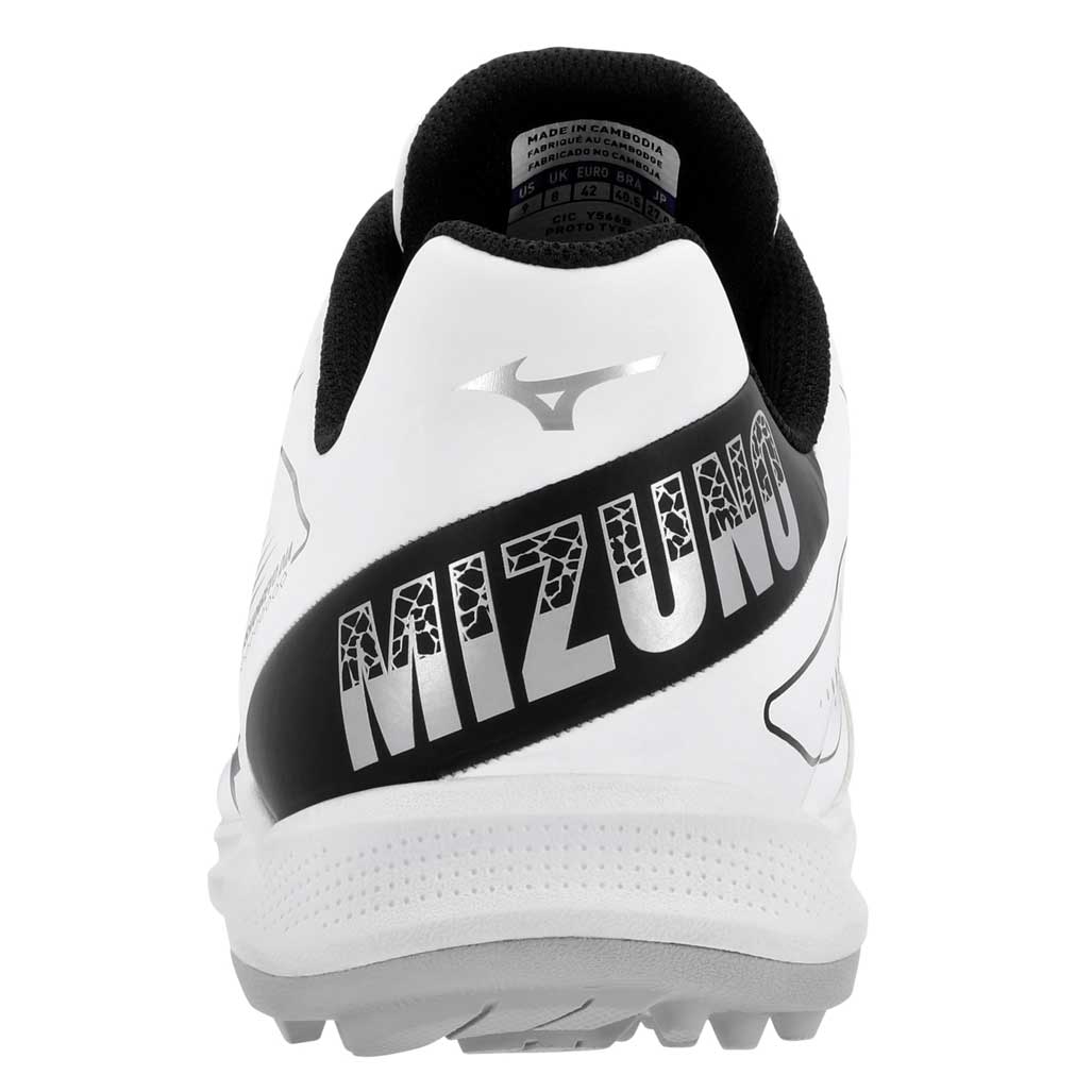 Mizuno Cushionrevo Diamond Turfs