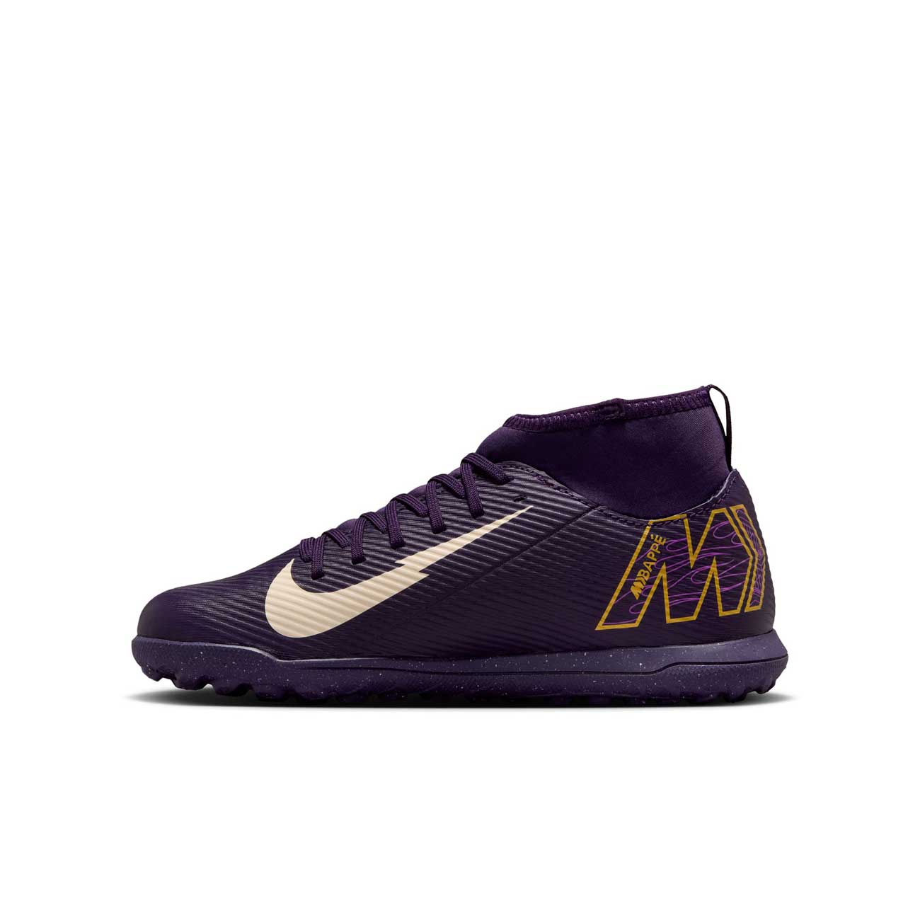 mbappe nike trainers