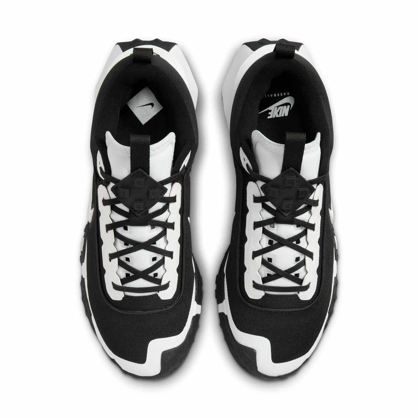 Nike Air Diamond Varsity Turf