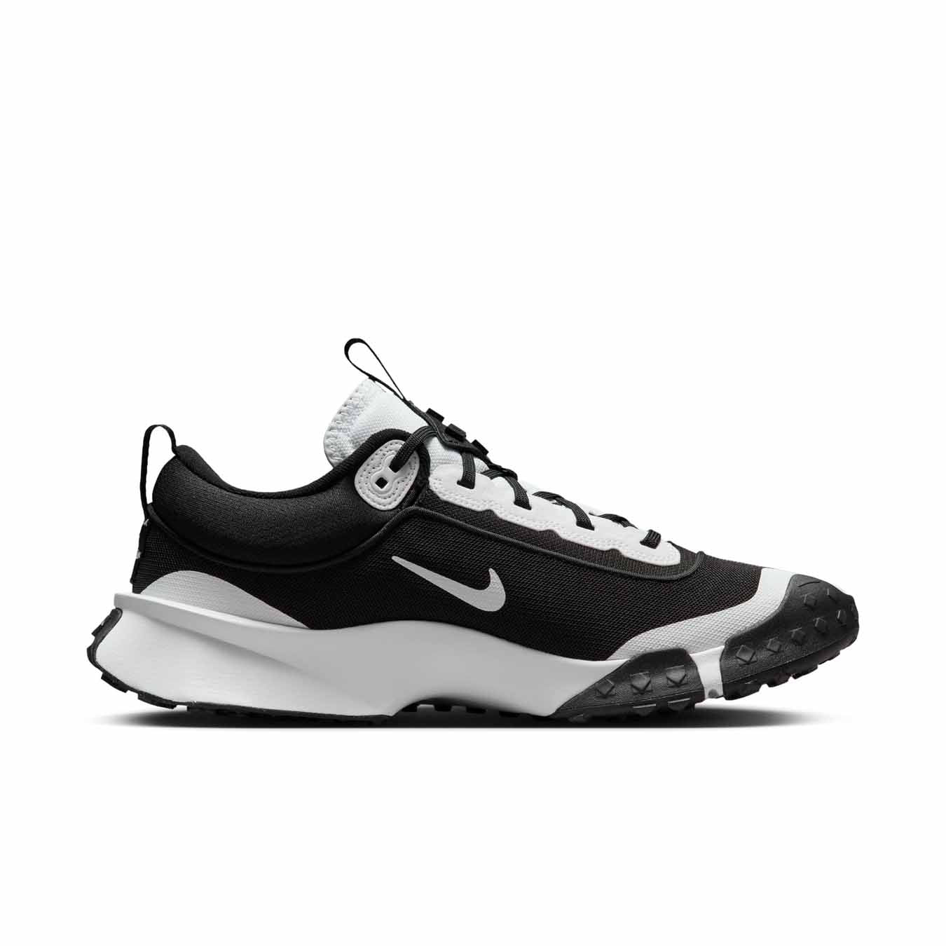 Nike Air Diamond Varsity Turf