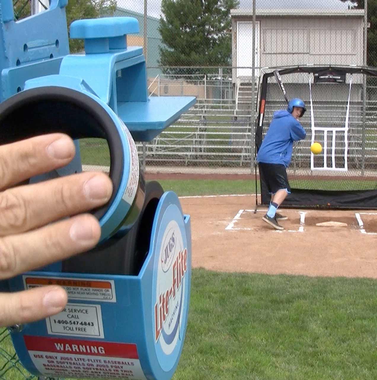 Jugs Lite Flite BB/SB Pitching Machine – Home Run Sports