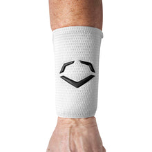 Evoshield PRO-SRZ 2.0 Protective Wrist Guard