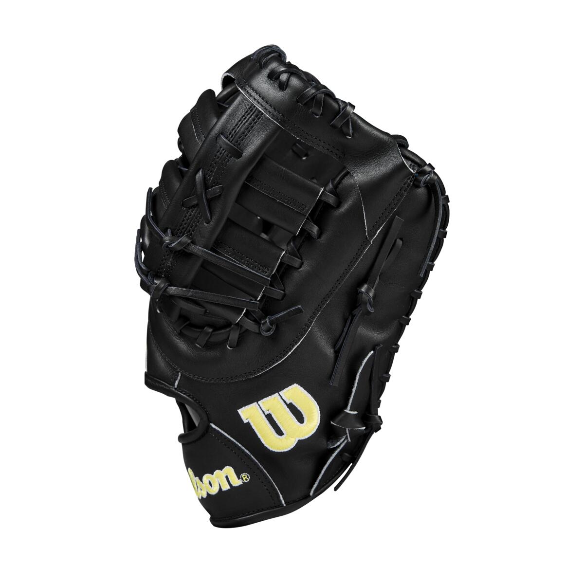 Wilson A2000 Classic 1679 12.5" Baseball Glove