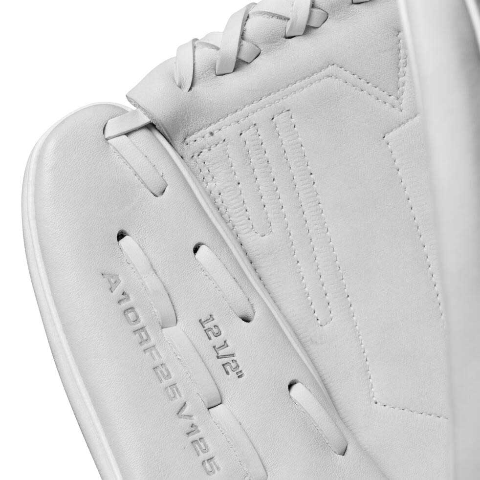 Wilson A1000 Fastpitch V125 White/Silver 12.5"