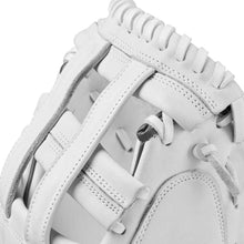 Wilson A1000 Fastpitch CM33 White/Black 33"-RHT