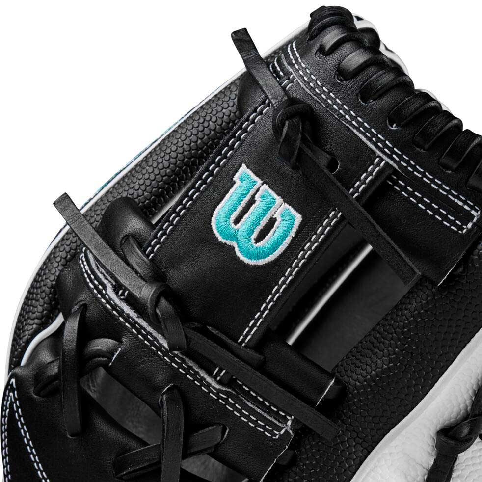 Wilson A2000 Classic Fastpitch H12 12"-RHT