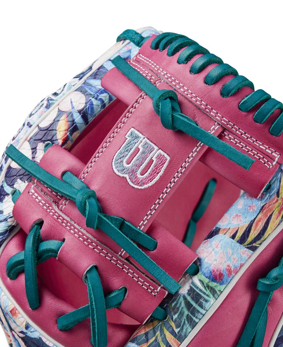 Wilson A2000 November 2024 GOTM 1786 Flamingo Pink/Floral 11.5"-RHT