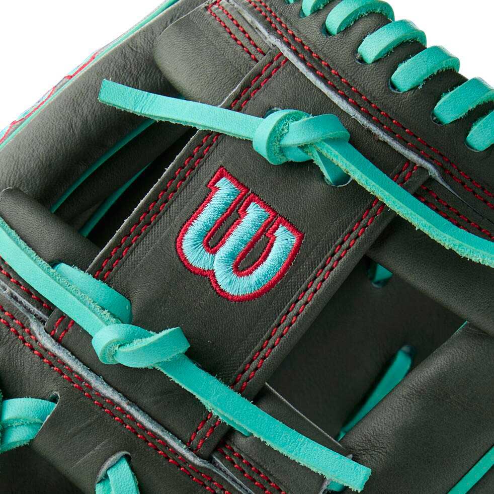 Wilson A2000 Summer 2025 1975 11.75"-RHT