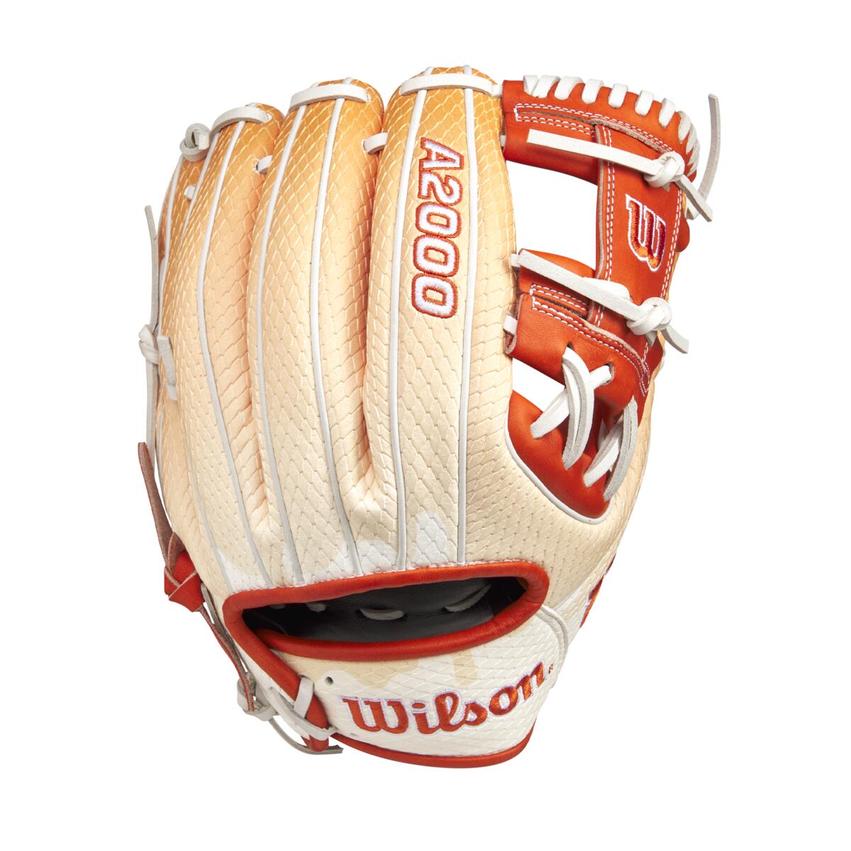 Wilson A2000 June 2025 GOTM 1975 SS 11.75"-RHT