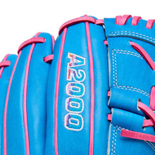 Wilson A2000 2025 Love The Moment B2 12"