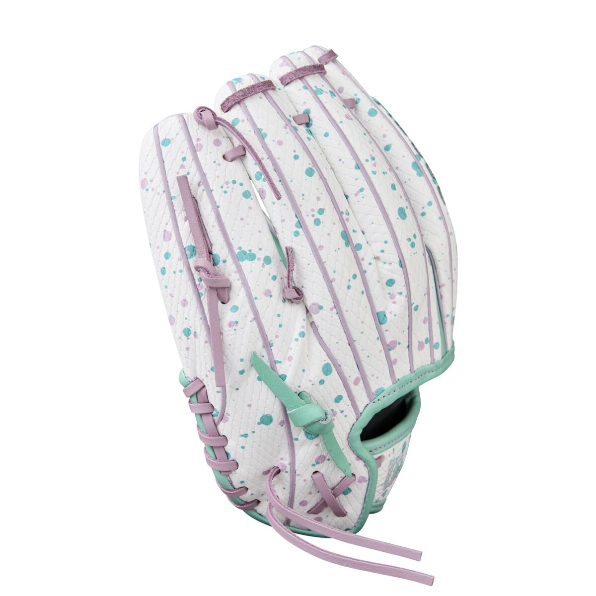 Wilson A2000 Fastpitch Winter 2025 FP75SS 11.75"-RHT