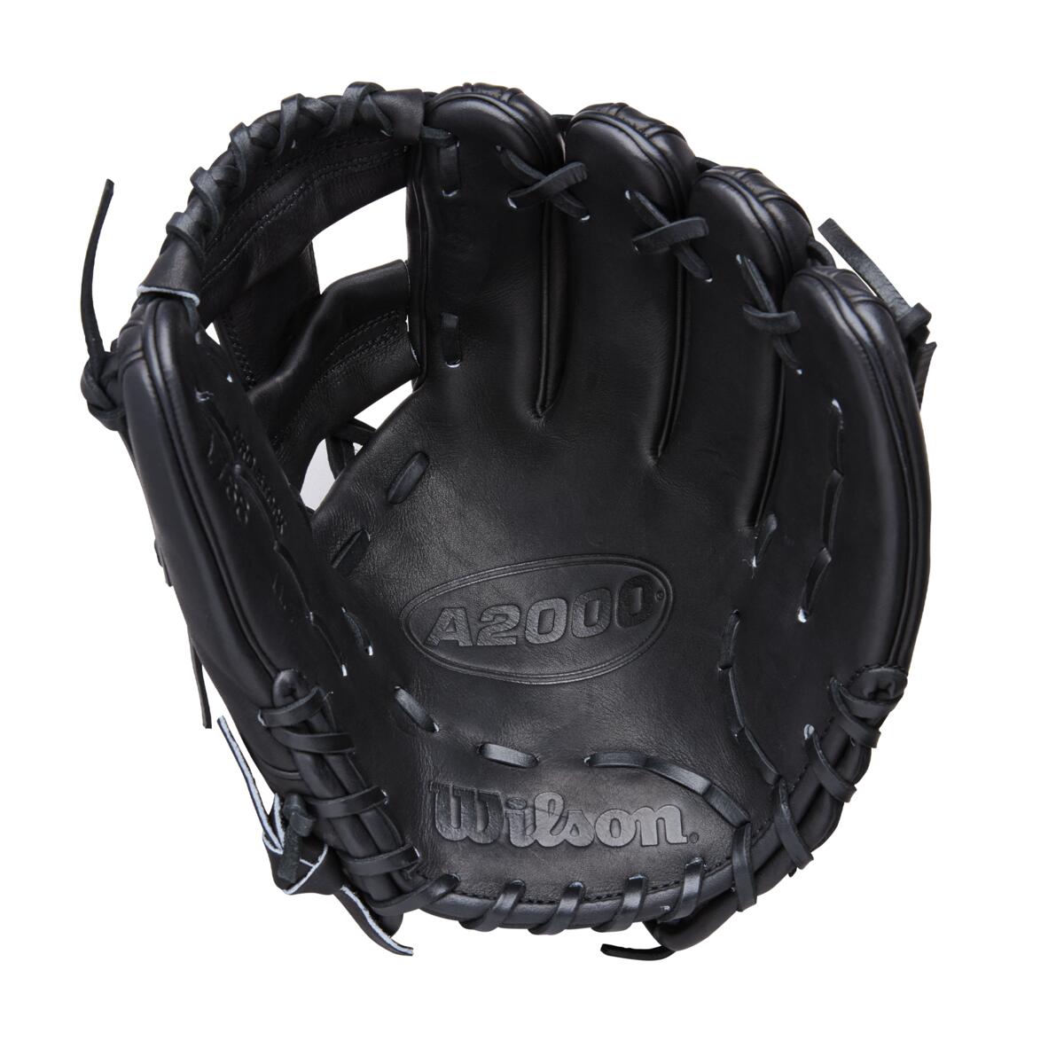 Wilson A2000 Classic 1788 Black 11.25"-RHT