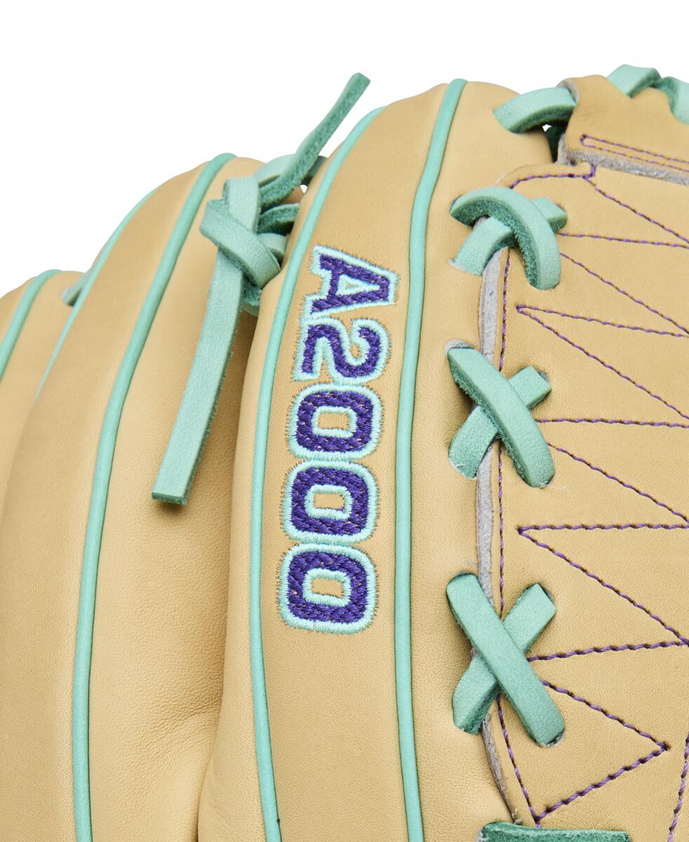 Wilson A2000 Spring 2026 DH12 Sky Blonde/Seafoam 12"