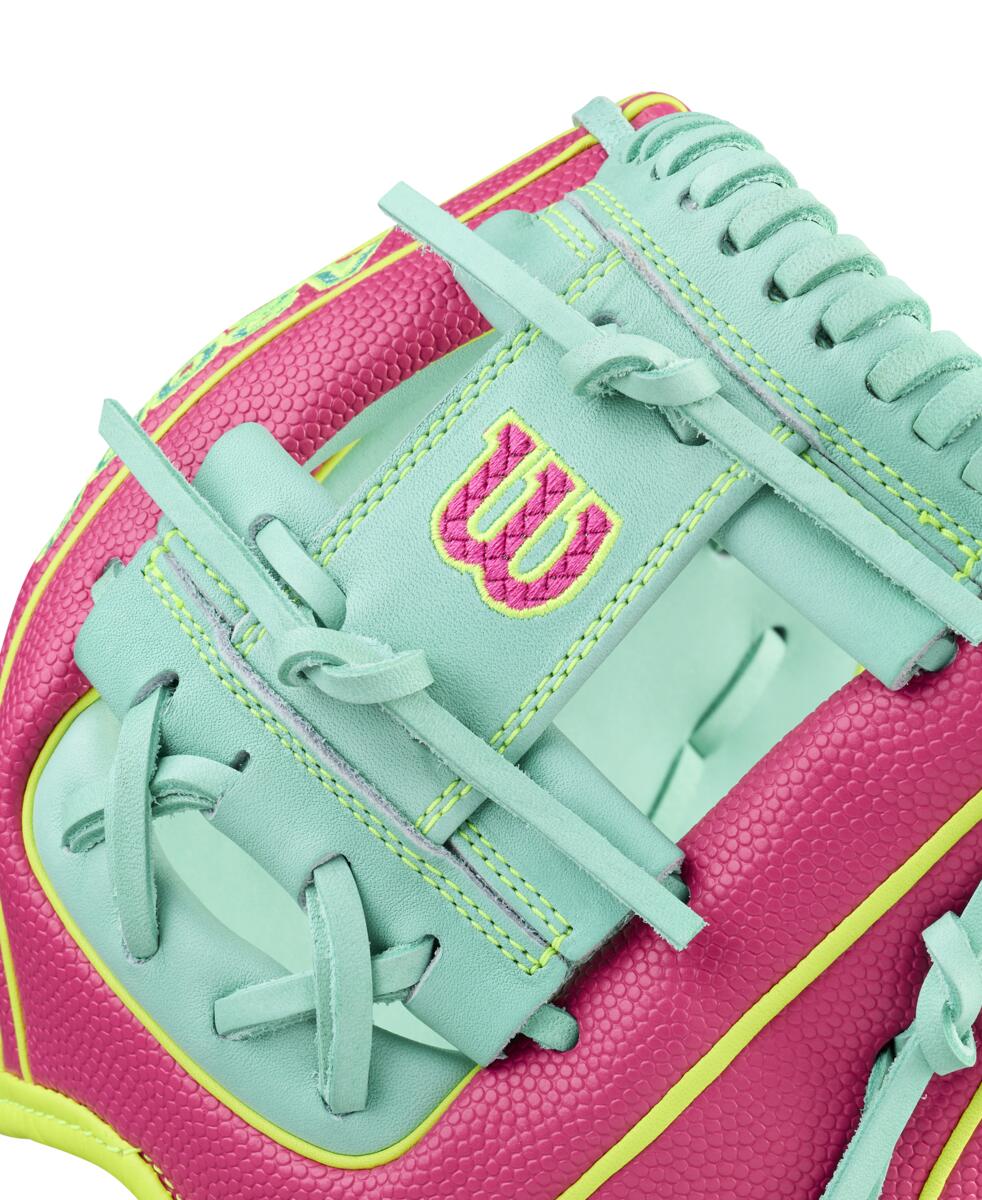 Wilson A2000 Spring 2026 DP15SS Seafoam/Flamingo 11.5"-RHT