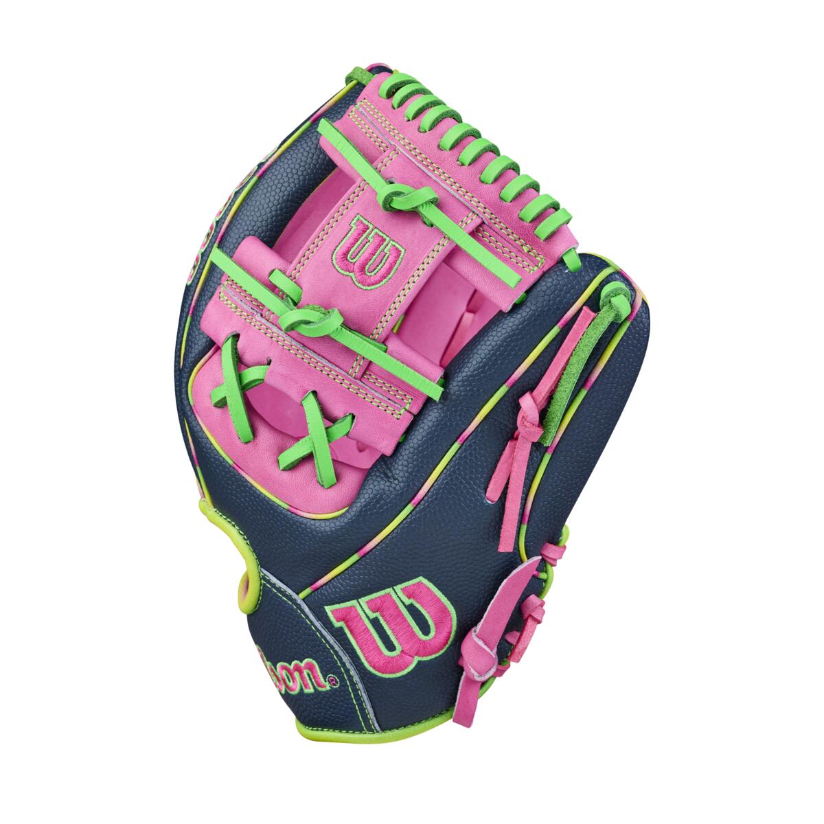 Wilson A2000 June 2026 GOTM BK/FLAG/G 1724 11.75"-RHT