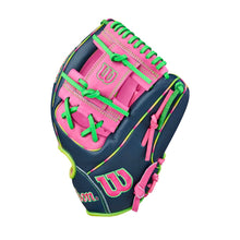 Wilson A2000 June 2026 GOTM BK/FLAG/G 1724 11.75"-RHT
