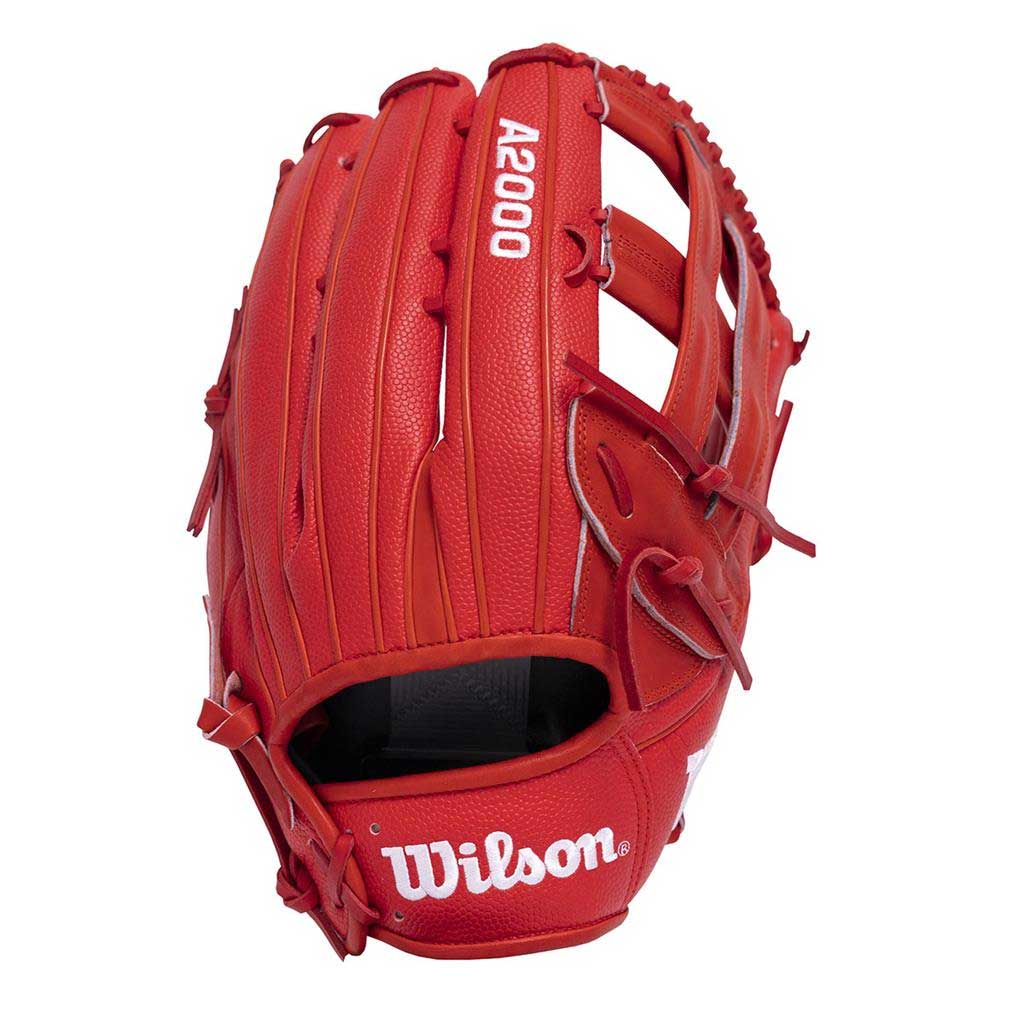 Wilson A2000 Slowpitch H-Web Solid Red 14"- RHT